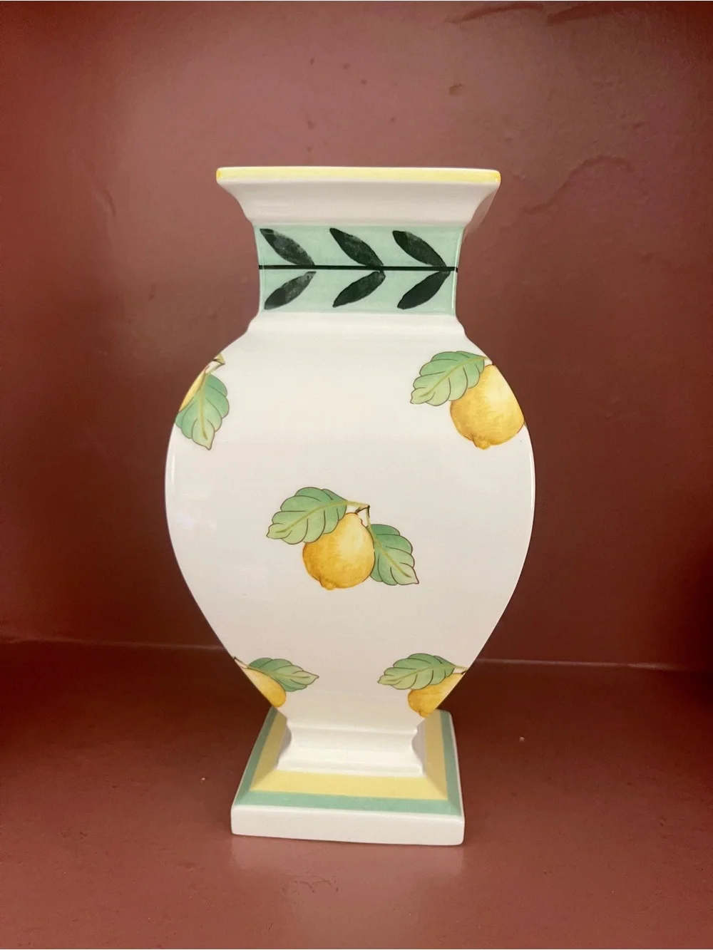 Villeroy & Boch Lemon Motif Ceramic Vase in White, Yellow, Green